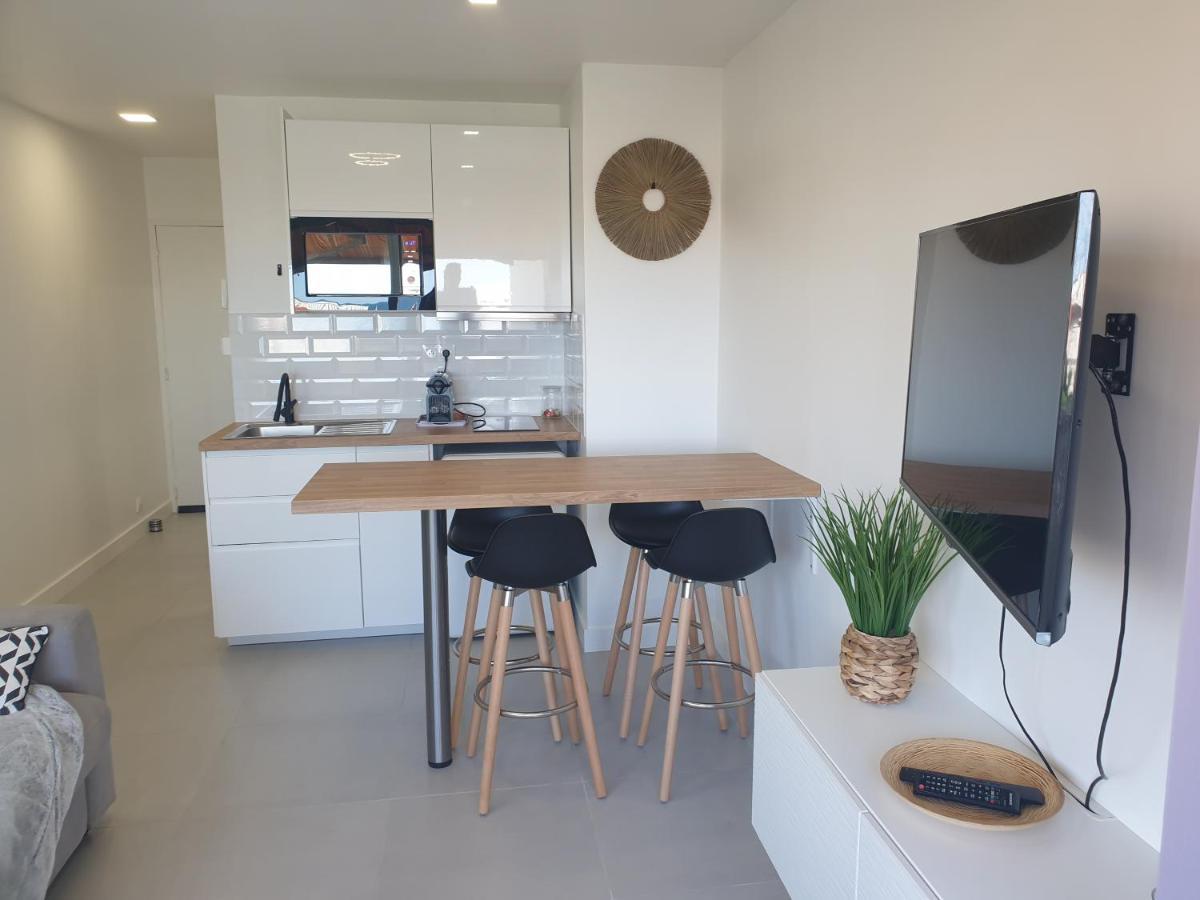 Studio Carnon Bord De Plage Climatise Exteriér fotografie